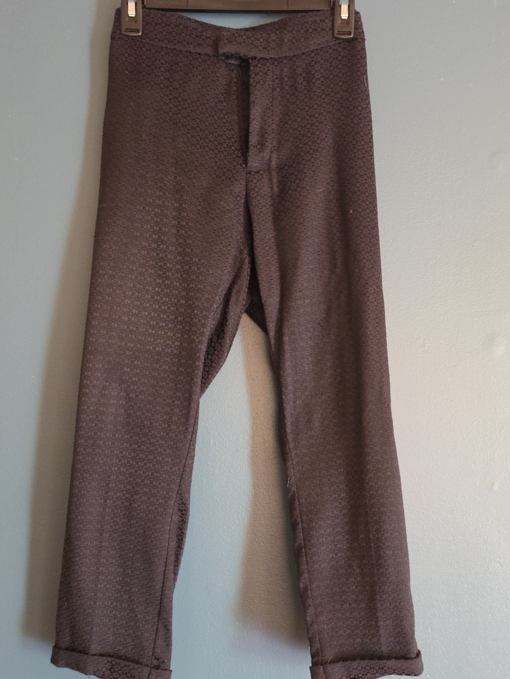 Womens Black Patterned Straight-Leg Capri Pants